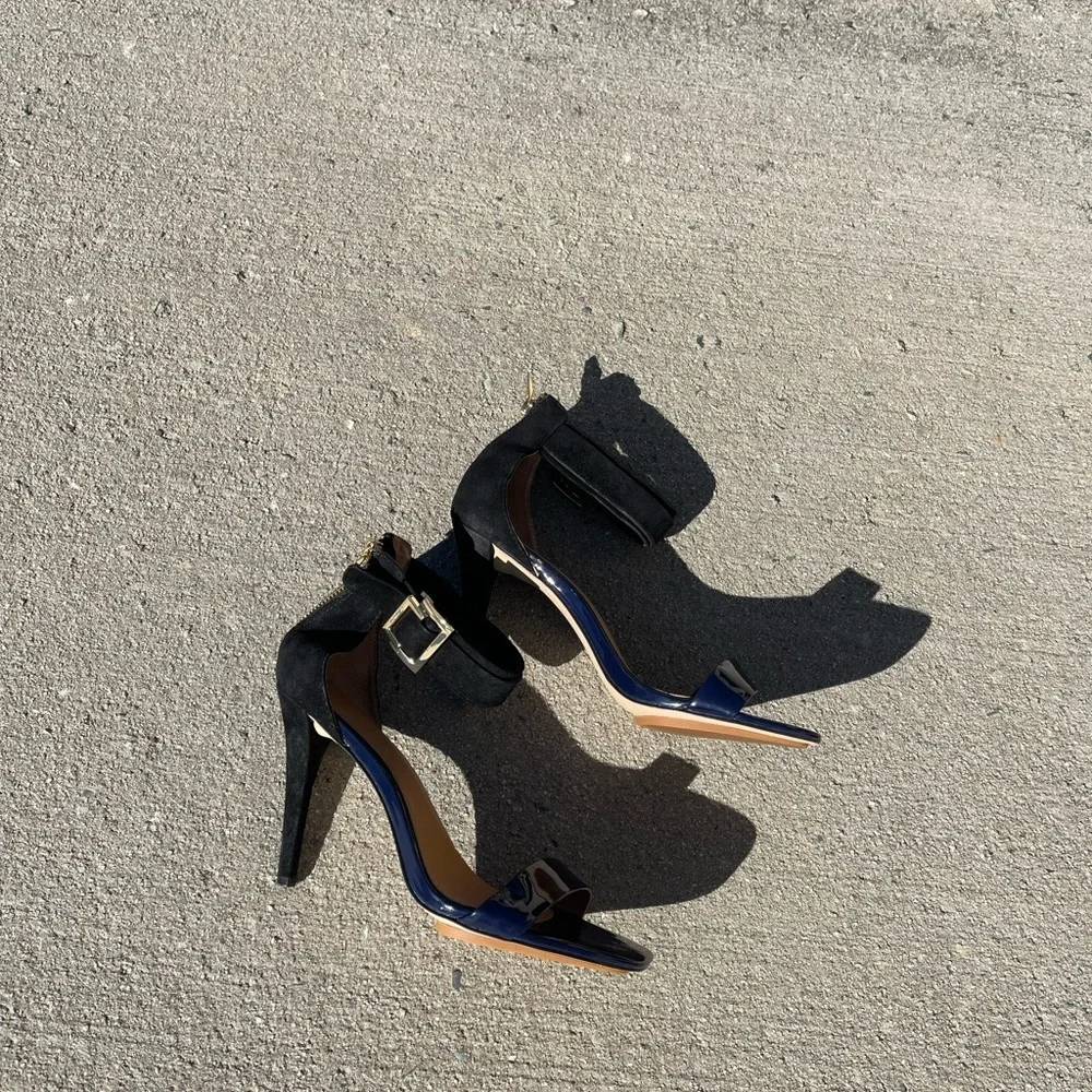 Sexy Calvin Klein Sandal Pump size 8​ - Picture 6 of 7
